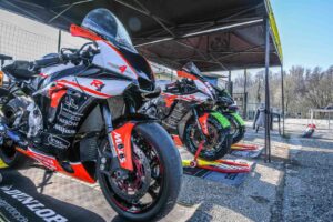 yamaha R1 pista